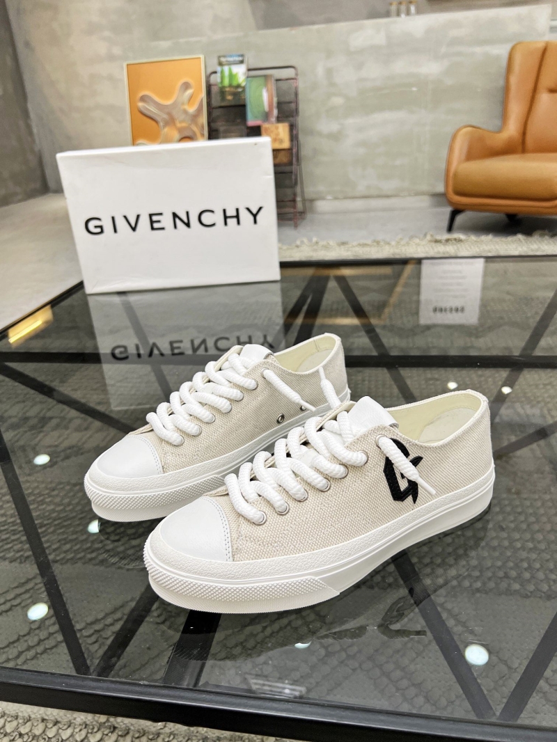 Gucci Casual Shoes